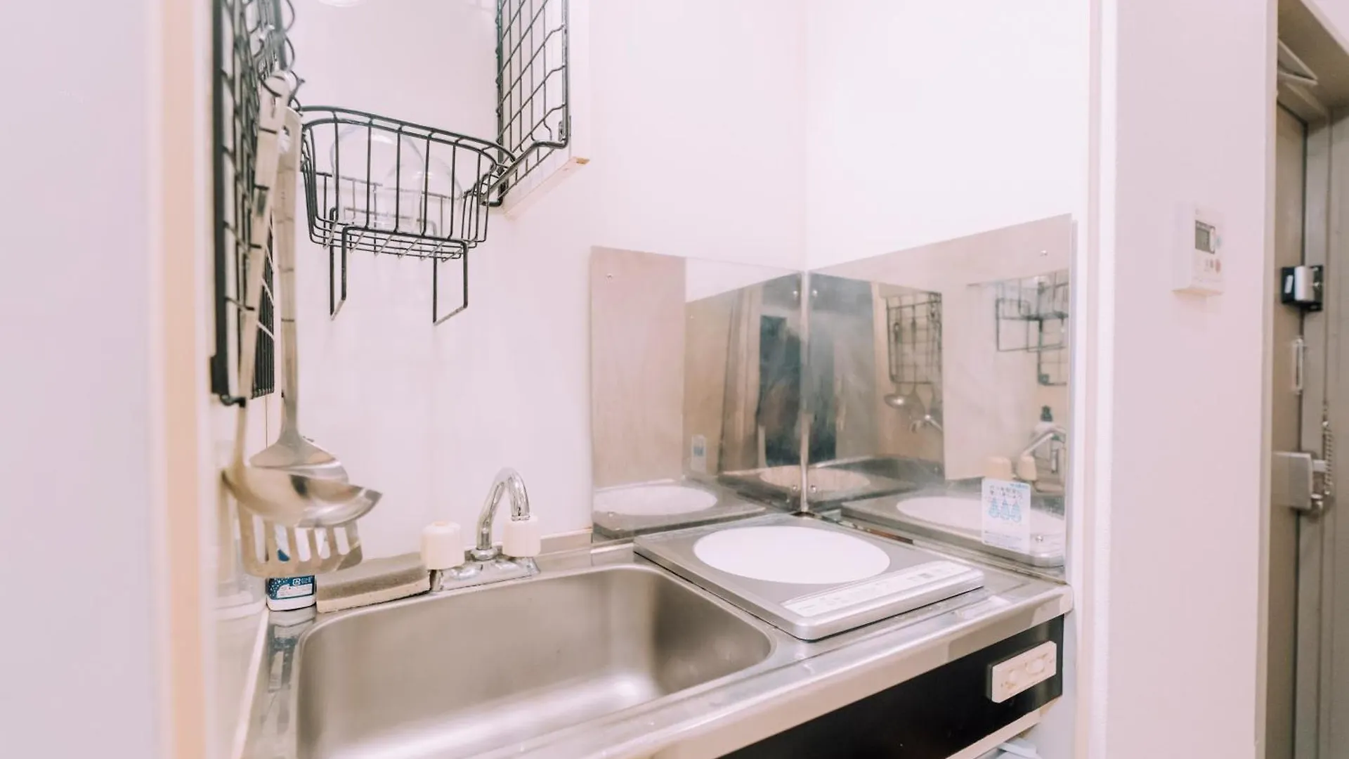 Minimalist Loft Namba Compact Studio With A 24-Hour Gym Ma402 Apartamento Osaca